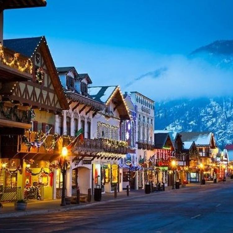 We Buy Leavenworth